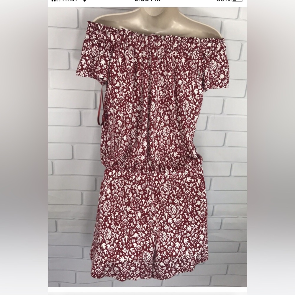 LOFT SIZE LARGE OFF THE SHOULDER ROMPER
